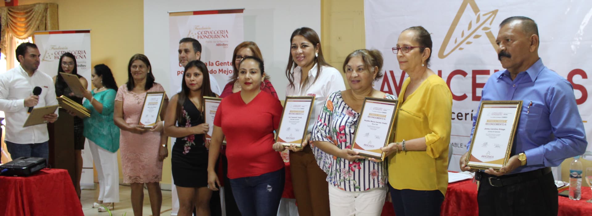 Graduados de la Fundación Cervecería Hondureña