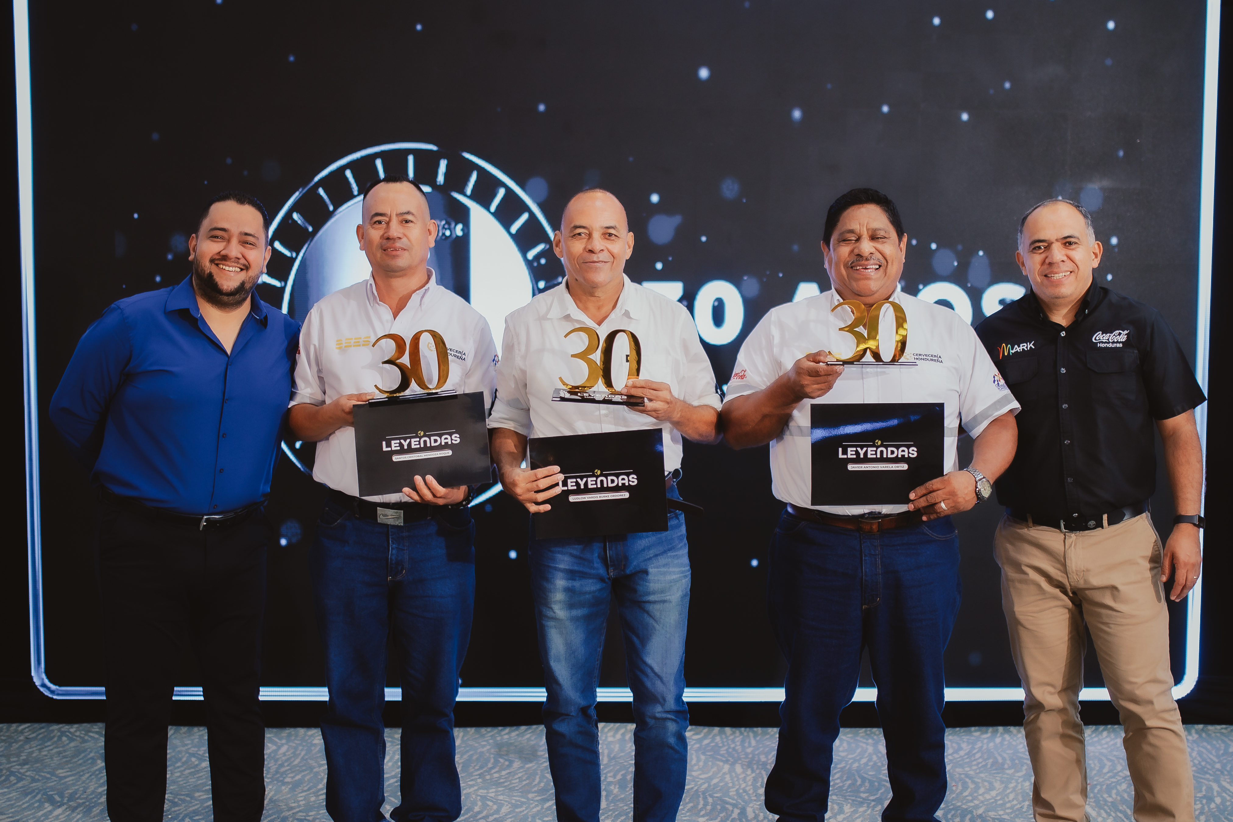 Celebramos y reconocemos la trayectoria de nuestros trabajadores cerveceria hondureña